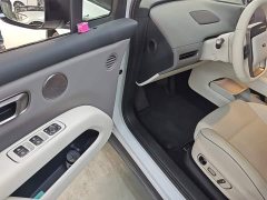 Li Auto i6 Two-Wheel Drive Standard - ფოტო 15