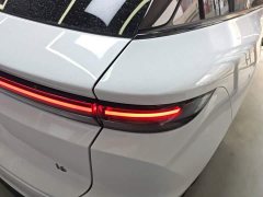 Li Auto i6 Two-Wheel Drive Standard - ფოტო 7