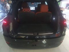 Li Auto L9 2023 Pro - ფოტო 18