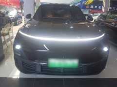 Li Auto L9 2023 Pro - ფოტო 2