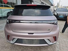 BYD Dolphin 405km Fashion Edition - ფოტო 5