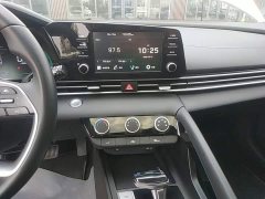 Hyundai Elantra 2023 1.5L CVT GLX Elite - ფოტო 12
