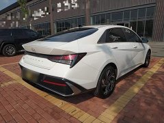 Hyundai Elantra 2023 1.5L CVT GLX Elite - ფოტო 6