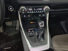 Toyota RAV4 2023 2.0L CVT FWD 20th Anniversary Platinum Edition - ფოტო 13