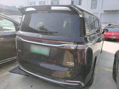 FAW Red Flag HQ9 PHEV 2.0T AWD Business Edition - ფოტო 6