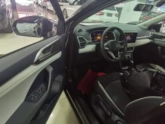 Volkswagen Touareg 300TSI Two-Wheel Drive Crescent Edition - ფოტო 15
