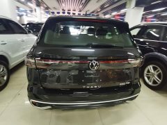 Volkswagen Touareg 300TSI Two-Wheel Drive Crescent Edition - ფოტო 5