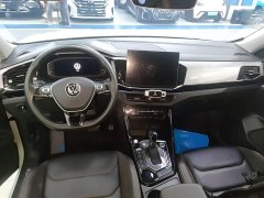 Volkswagen Taos 330TSI FWD Luxury Smart Connected Edition Plus - ფოტო 9
