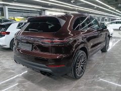 Porsche Cayenne 3.0T Platinum Edition - ფოტო 4
