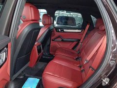 Porsche Cayenne 3.0T Platinum Edition - ფოტო 9