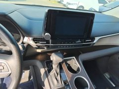 Toyota Sienna 2021 2.5L Hybrid Comfort Edition - ფოტო 12