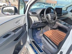 Toyota Sienna 2021 2.5L Hybrid Comfort Edition - ფოტო 15