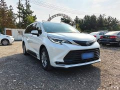 Toyota Sienna 2021 2.5L Hybrid Comfort Edition - ფოტო 3