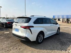 Toyota Sienna 2021 2.5L Hybrid Comfort Edition - ფოტო 6