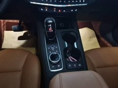 Cadillac XT4 2022 28T AWD Luxury - ფოტო 13