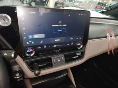 Lexus ES 200 Premium Edition - ფოტო 12