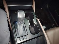 Lexus ES 200 Premium Edition - ფოტო 13