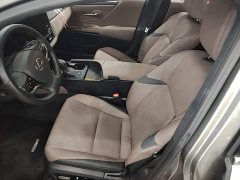 Lexus ES 200 Premium Edition - ფოტო 14