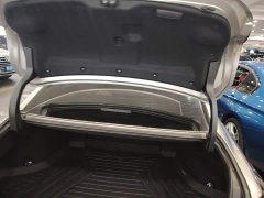 Lexus ES 200 Premium Edition - ფოტო 18
