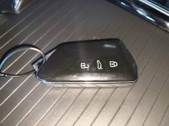Volkswagen ID.4 X 2025 Smart Edition Pure Intelligent Comfort Version - ფოტო 8