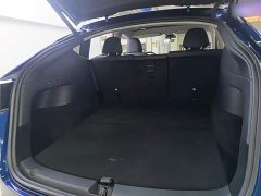Tesla Model Y Long Range All-Wheel Drive - ფოტო 18