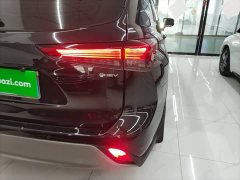 Toyota Highlander 2.5L Smart Hybrid Dual Engine FWD Elite 7-Seater - ფოტო 7
