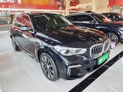 BMW X5 xDrive 30Li Luxury M Sport Package - ფოტო 3