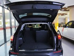 Audi Q6 40 TFSI quattro Guanyun Edition Yulin Package 7-seater - ფოტო 18