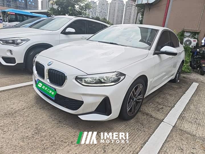 BMW 1 Series 120i M Sport - ავტომობილი ჩინეთიდან