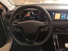 SAIC MG i5 1.5L CVT Luxury - ფოტო 10