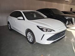 SAIC MG i5 1.5L CVT Luxury - ფოტო 3