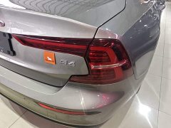 Volvo S60 2022 B4 Smart Luxury Edition - ფოტო 7
