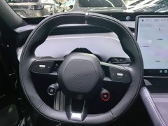 Xiaomi YU7 2025 Four-Wheel Drive Pro - ფოტო 10