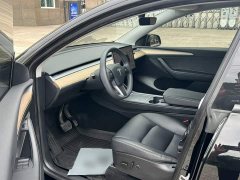 Tesla Model Y Rear-Wheel Drive - ფოტო 10