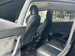 Tesla Model Y Rear-Wheel Drive - ფოტო 11