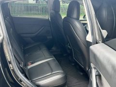 Tesla Model Y Rear-Wheel Drive - ფოტო 13