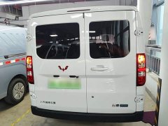 Wuling Yangguang 2024 300km Comfort Passenger Van 75kW - ფოტო 5