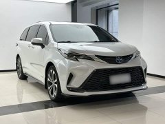 Toyota Grevias 2.5L Hybrid Premium Plus Edition - ფოტო 18
