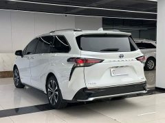 Toyota Grevias 2.5L Hybrid Premium Plus Edition - ფოტო 19