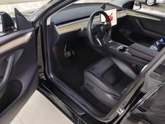 Tesla Model Y Rear-Wheel Drive - ფოტო 15