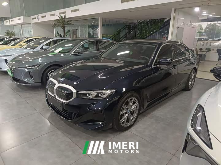 BMW i3 2022 eDrive 35 L - ავტომობილი ჩინეთიდან