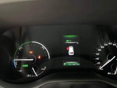 Toyota Sienna 2.5L Hybrid Premium Luxury Edition - ფოტო 8