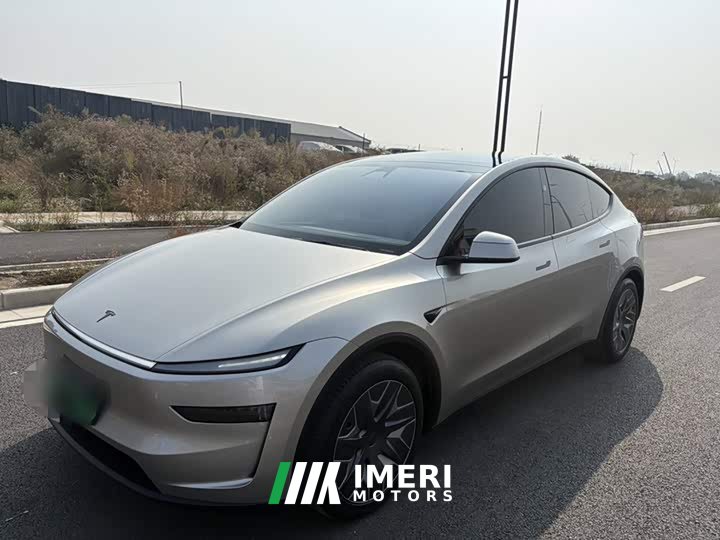 Tesla Model Y L 2025 Long Range All-Wheel Drive - ავტომობილი ჩინეთიდან