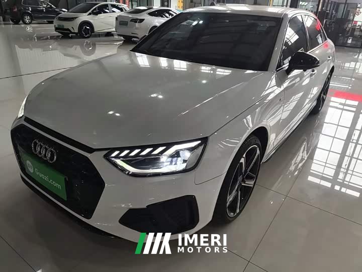 Audi A4L 40 TFSI Luxury Dynamic - ავტომობილი ჩინეთიდან