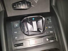 BYD Qin L DM-i Smart Drive Edition 120KM Superior - ფოტო 13