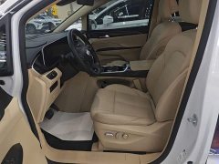 Buick GL8 2023 ES Luxe Enjoyment Edition - ფოტო 10