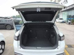 Volkswagen ID.4 X Smart Edition Pure Intelligent Comfort Version - ფოტო 18
