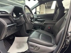 Toyota Sienna 2.5L Hybrid AWD Premium - ფოტო 17