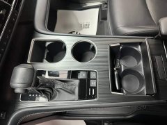 Toyota Sienna 2.5L Hybrid AWD Premium - ფოტო 2