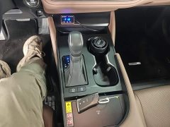 Lexus ES 200 Premium Edition - ფოტო 13
